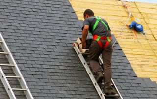 Construction de toiture en tuiles