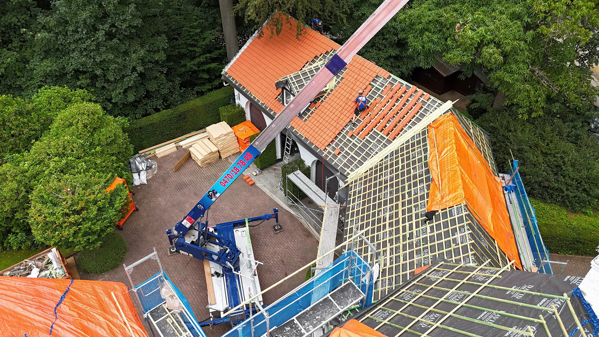 grande toiture en renovation