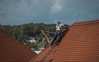 Isoler sa toiture par l'extérieur en Brabant wallon : les atouts